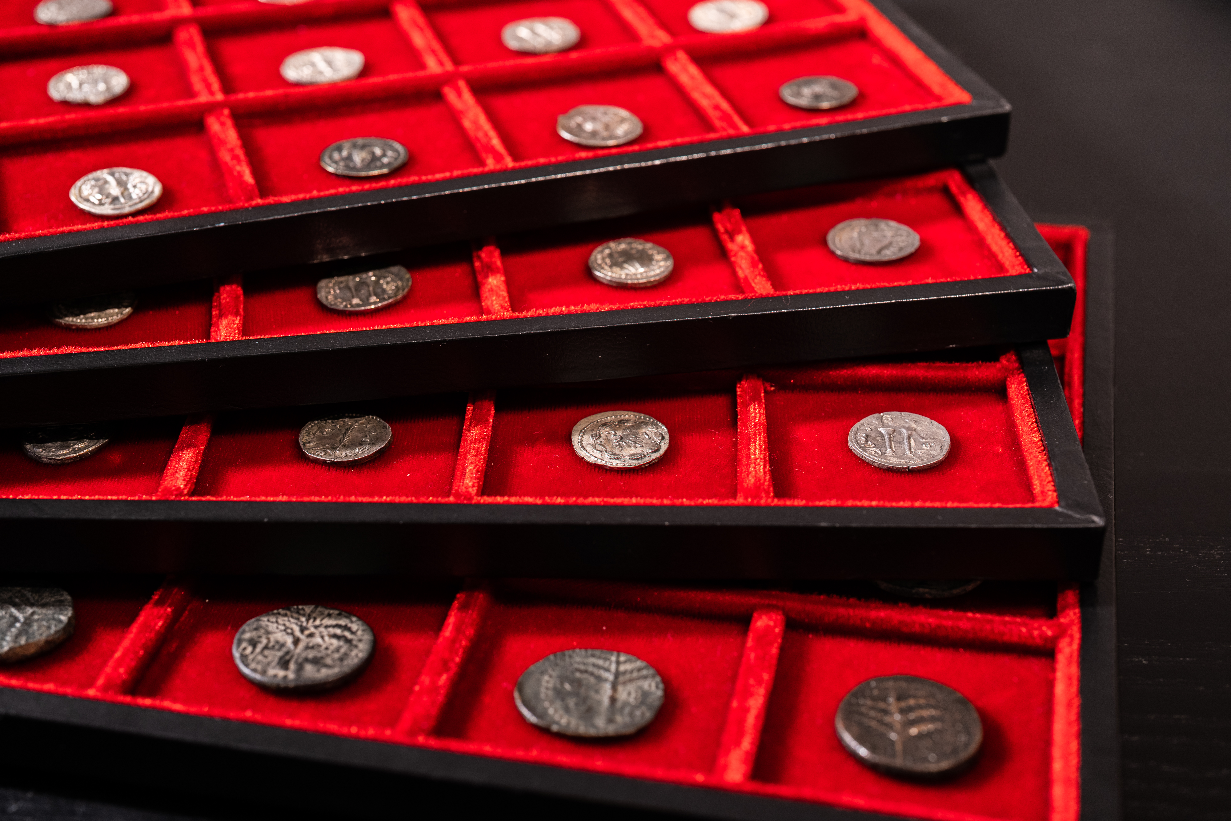 Leu Numismatik-21