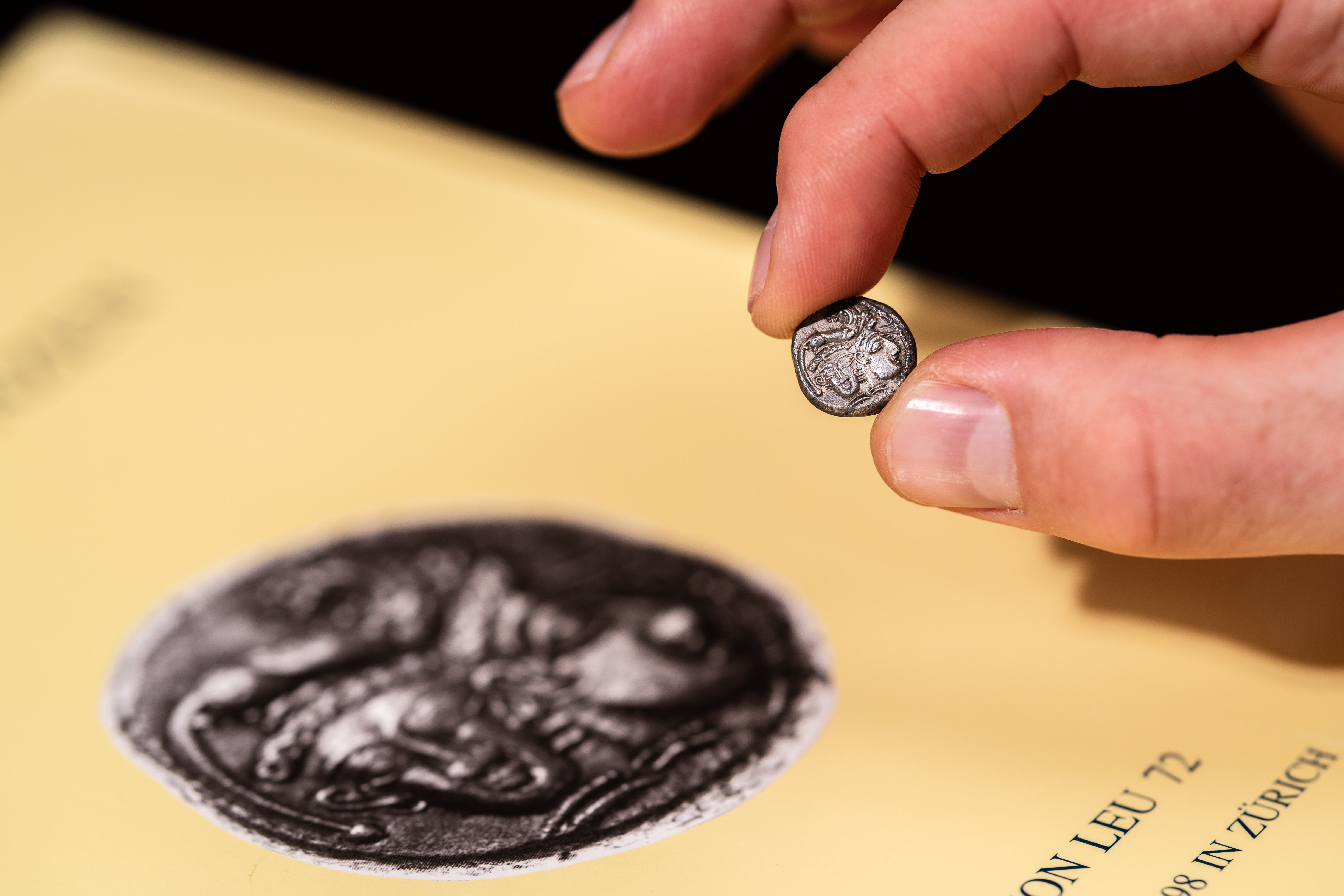 Leu Numismatik-38
